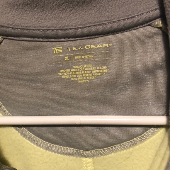 Lime green and gray vest - Picture 2 of 5